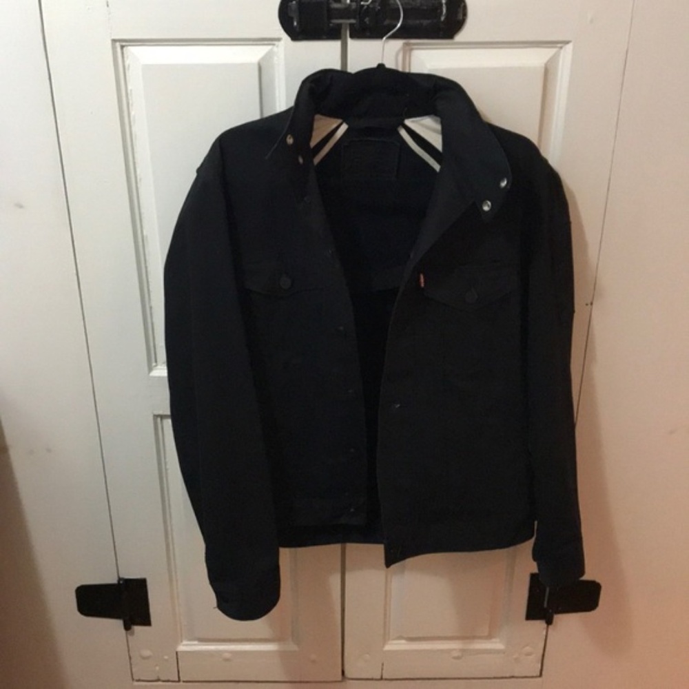 Levi’s Commuter Trucker Jacket